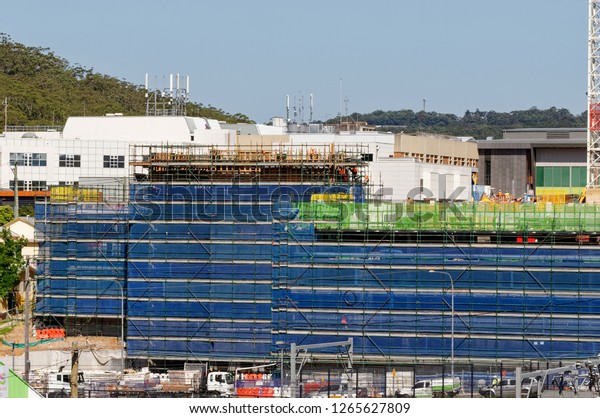 Gosford,\
New South Wales, Australia - October 30, 2018: Construction and\
building work on Gosford Hospital redevelopment and New car parking\
facilities. Progress Update\
H62ed.\
\
\
\
\
\
