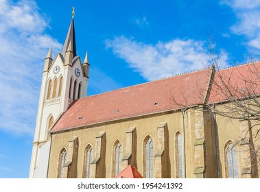 Gothic Franciscan Parish Church In Kezsthely, Hungary. Built In 1390 And Renovated In 19th Century In Baroque Style, Giving It An Imposing Neo Gothic 