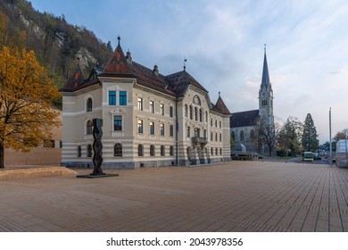 Government House Of Liechtenstein (Regierungsgebaude) And St Florin Cathedral - Vaduz, Liechtenstein