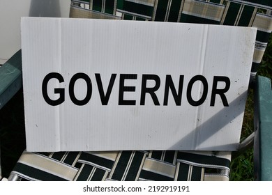 Governor Sign On A Lawn Chair