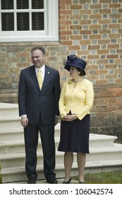 Governor Timothy Kaine And His Wife Anne Holton Awaiting Arrival Of Queen Elizabeth II In Williamsburg Virginia On May 4, 2007.