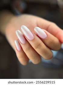 manicure design gradient pink