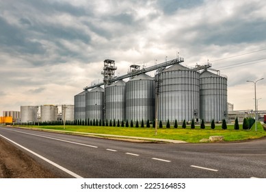 Grain elevator silos for storage and drying of grains, wheat, corn, soy, sunflower. Industrial theme