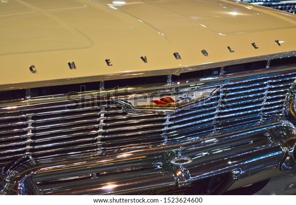GRAMADO, RIO GRANDE DO SUL, BRAZIL - JUN 03, 2016:\
Chevrolet Impala 1961 grill at Hollywood Dream Cars(exhibition of\
vintage cars that marked the history of auto and film industry in\
the golden years)