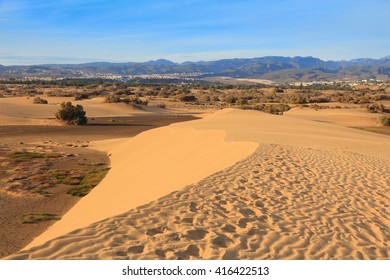 Gran Canaria Sand Dunes - Maspalomas Desert Landscape.