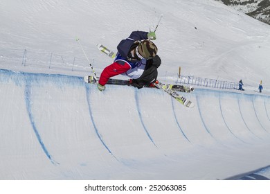 GRANADA, SPAIN - FEBRUARY 11, 2015: Winter Universiade 2015. Men's Ski Halfpipe Final. LEEDS Broby, USA.