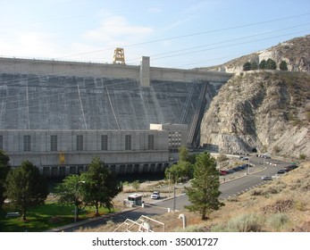 Grand Coulee Dam