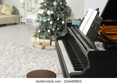 Decorated Piano Images Stock Photos Vectors Shutterstock