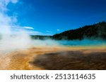 Grand prismatic spring at yellowstone