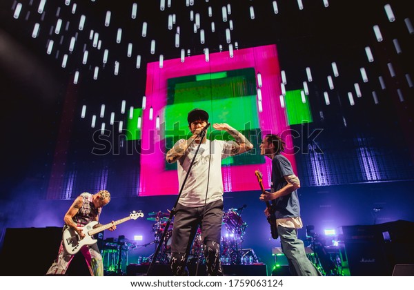 GRAND RAPIDS, MICHIGAN /\
USA - June 25, 2017: Red Hot Chili Peppers perform live at Van\
Andel Arena