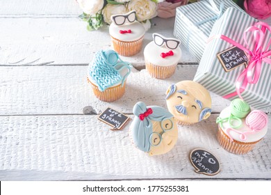 Download Grandparents Cake Images Stock Photos Vectors Shutterstock