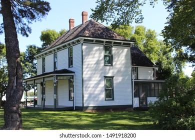 Grandview, Missouri / USA - August 28 2019: Truman Farm House In Summer Time