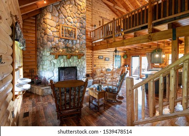 Cabin Homes Images Stock Photos Vectors Shutterstock