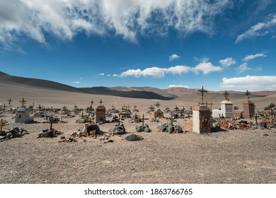 Lonely Grave Images Stock Photos Vectors Shutterstock