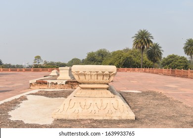 Graveyard At Humayun Tomb Compound, New Delhi India, Humayun Tomb Was Commissioned By Humayun's First Wife And Chief Consort, Empress Bega Begum  in 1569-70