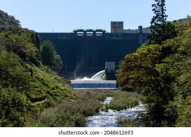 Gravity Dam Built In The Mountains