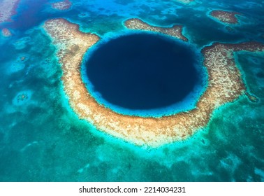 The Great Blue Hole is amazing natural wonder Of Belize in Central America
					