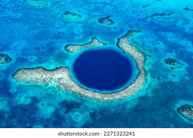 The Great Blue Hole, Belize - Shutterstock ID 2271323241