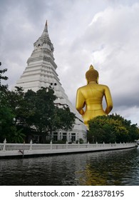 Great Buddha And Pagoda Of Wat Paknam Phasi Charoen,Bangkok