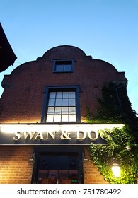 The Swan And Dog Great Chart