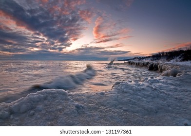 Great Lakes Winter Sunrise Over Lake Michigan On A Cold January Morning At Openlands Lakeshore Preserve,. Fort Sheridan, Illinois.