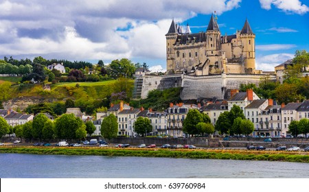 Great Medieval Castles Of Loire Valley - Beautiful Saumur. France