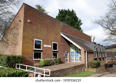Great Missenden, Buckinghamshire, England, UK - March 19th 2021: Great Missenden Community Library, High Street, Great Missenden - Shutterstock ID 1939336219