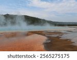 great prismatic spring in Yellowstone