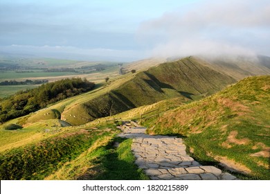 The Great Ridge In The Hope Valley, Peak District, Derbyshire