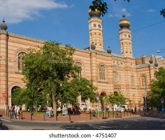 Great Synagogue In Budapest