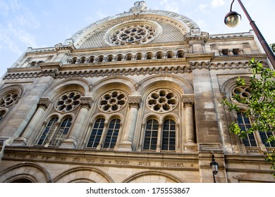 The Great Synagogue In Paris