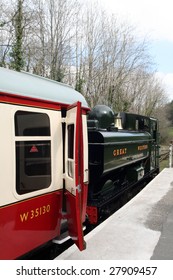 Great Western Railway Steam Locomotive (Class 5700 0-6-0 Pannier Tank)