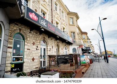 Great Yarmouth, Norfolk, UK – June 01 2019. Restaurants, Cafes, Food Out Lets Hotels Along The Golden Mile In The Coastal Town Of Great Yarmouth, Norfolk