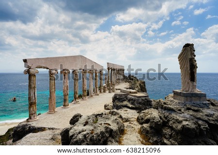 Greek style ruins in Fortune Island