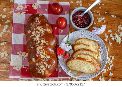 Greek Sweet Mahlab Bread - Tsoureki