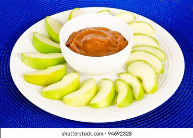 Green Apple Slices And Caramel Apple Dip