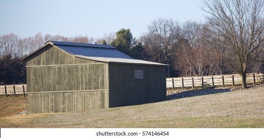 Green Barn On The Springfield Tennessee Greenway