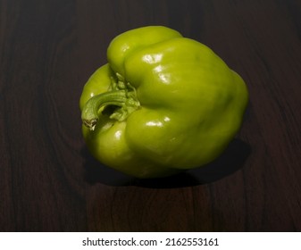 Green bell pepper (also known as sweet pepper, or capsicum) is the fruit of plants in the Grossum cultivar group of the species Capsicum annuum.