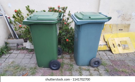 Green Big Dustbin