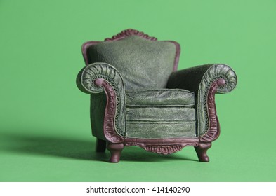 doll house chair