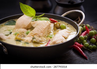 Green Chicken Curry,Thai Cuisine