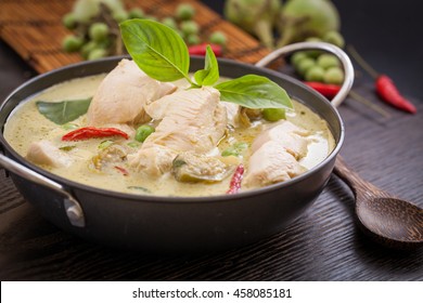 Green Chicken Curry,Thai Cuisine