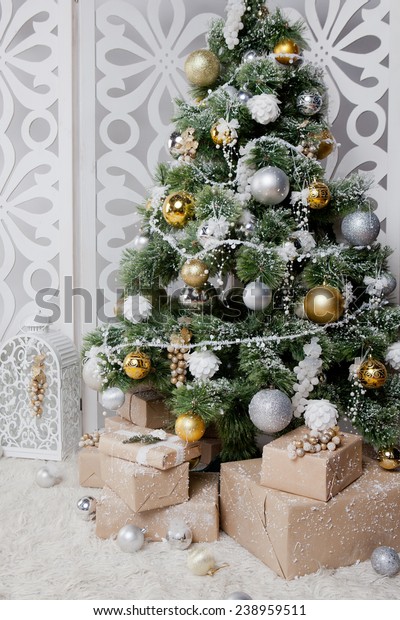 silver ball christmas tree