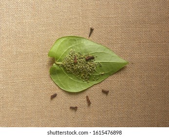 Green Color Betel Quid Or Paan With Fennel Seeds And Cloves