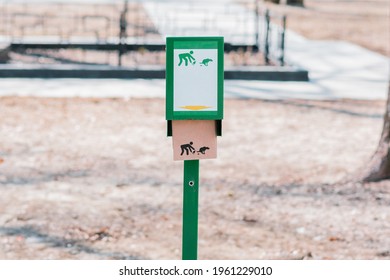 Pet Waste Station Images Stock Photos Vectors Shutterstock