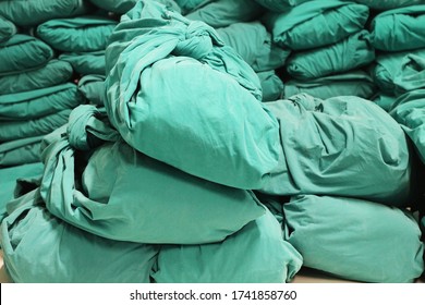 Green Fabric Cloth Used For Surgery In Sterile Stock Room