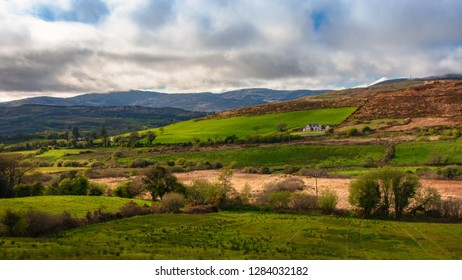 Green Fields Hills Ireland West Cork 