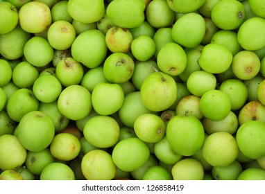 Green jujube fruit - Shutterstock ID 126858419
