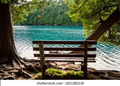 Green Lakes State Park (New-York, U.S.A.) Beautiful Place For Vacation, Camping, For Walking 