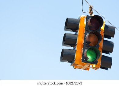 42,855 Traffic signal green Images, Stock Photos & Vectors | Shutterstock